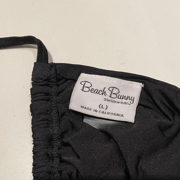 Beach Bunny Bikini - Picture 3 of 4